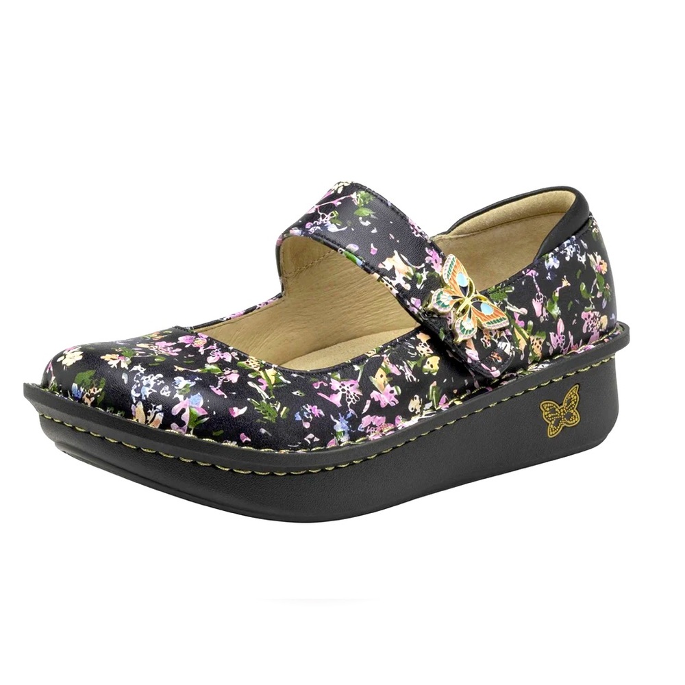 Algeria Paloma Mary Jane